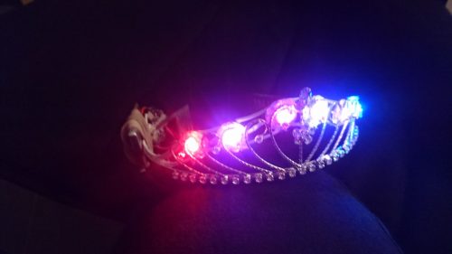 Workshop building a LED-tiara for kids with a helpful parent